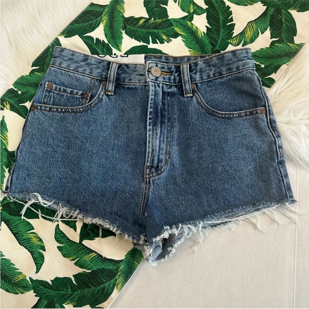 NWT UO BDG Cheeky Super High Rise Shorts 507